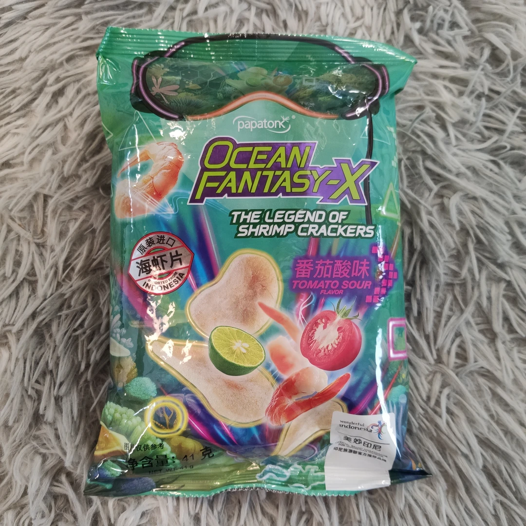 印尼进口啪啪通探索科幻海虾片番茄酸味