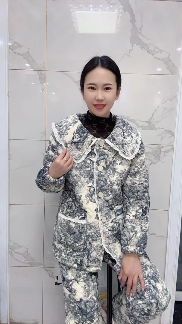931新款三层加棉加厚时尚简约山水套装居家外出款