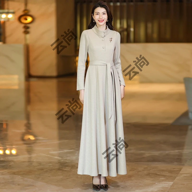 秋冬立领连衣裙女2024新款法式复古简约大气高级感大摆长裙到脚踝