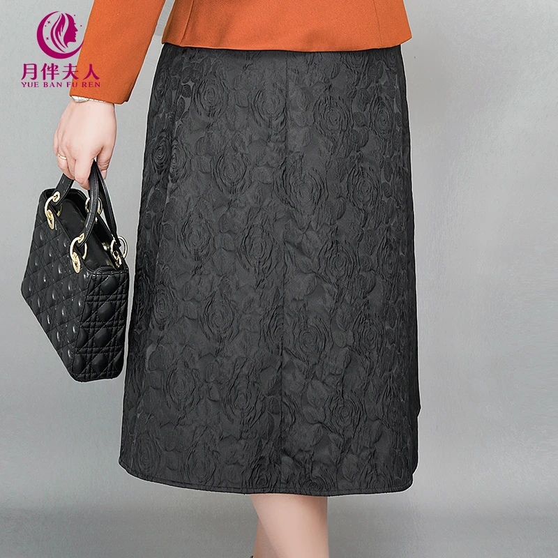 月伴夫人 2024早春新款提花百搭舒适半身裙1507显瘦气质