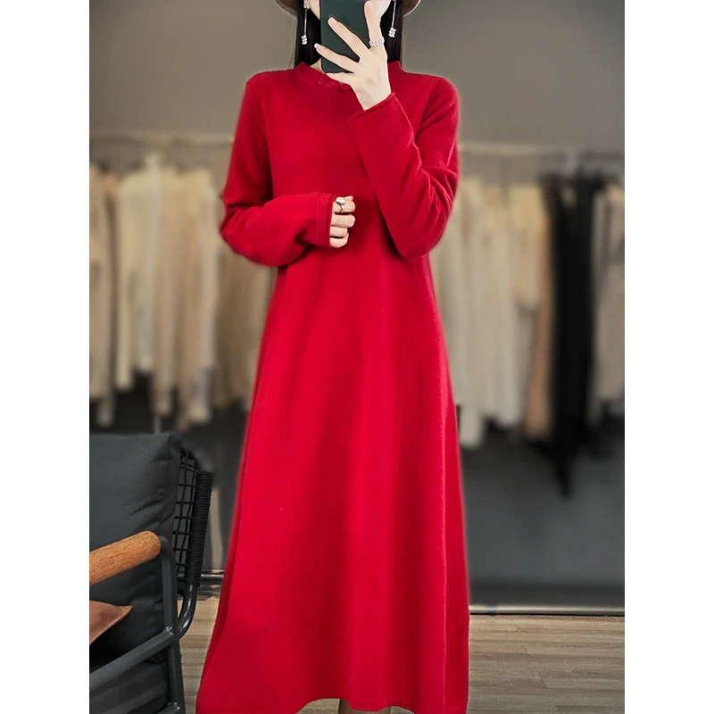秋装复古盘扣羊毛连衣裙女中长款显瘦气质红色长袖毛衣裙网红裙子