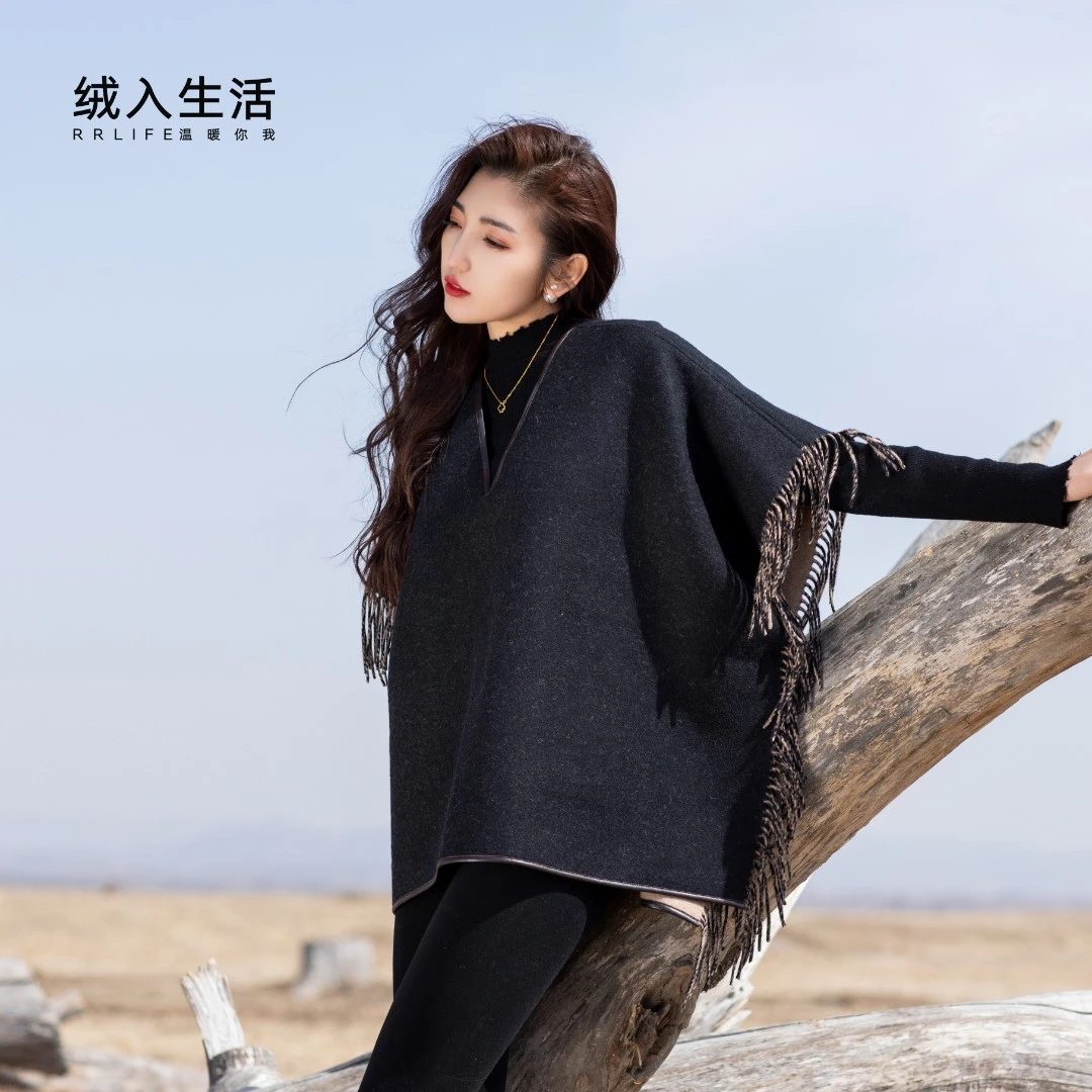 RRLIFE/绒入生活【绒暖】法式绒毛混纺双面双色梭织皮革包边搭肩