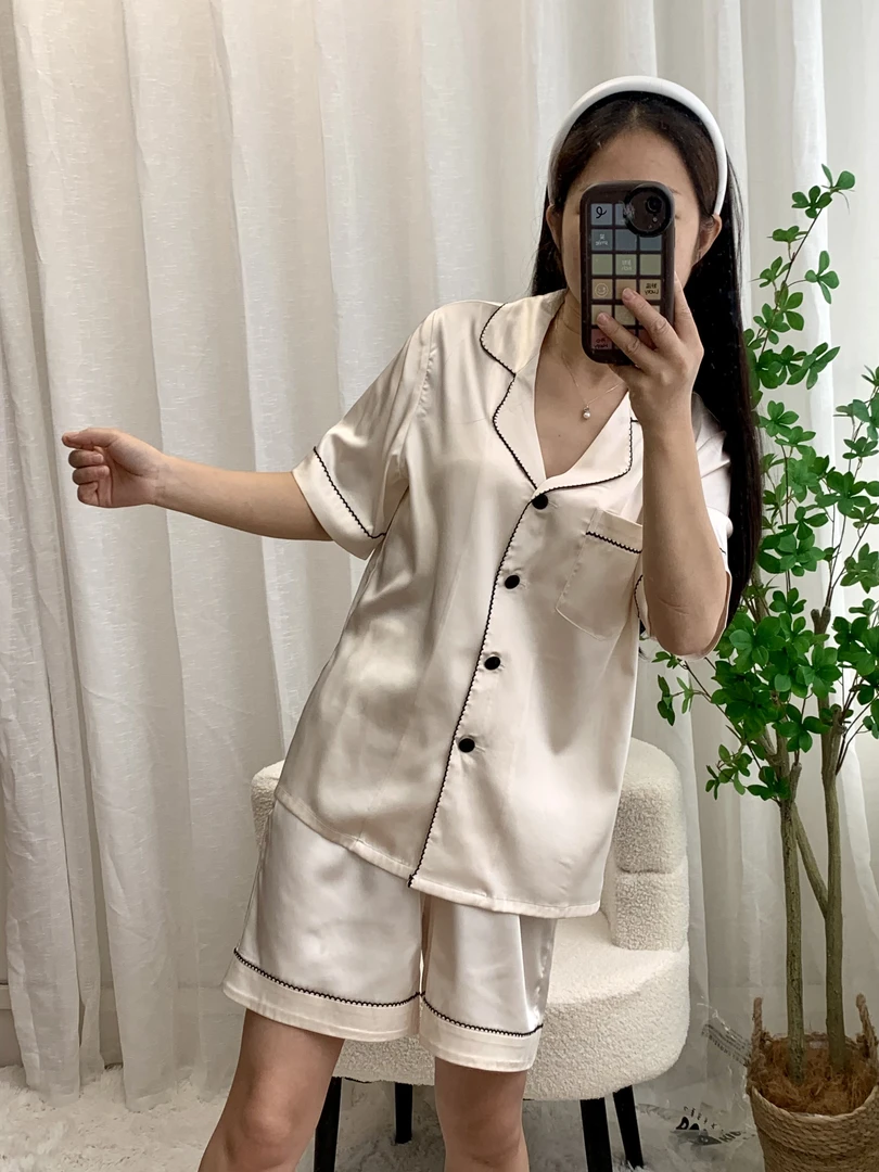 冰丝夏季短袖套装时尚舒适轻奢休闲透气套装睡衣