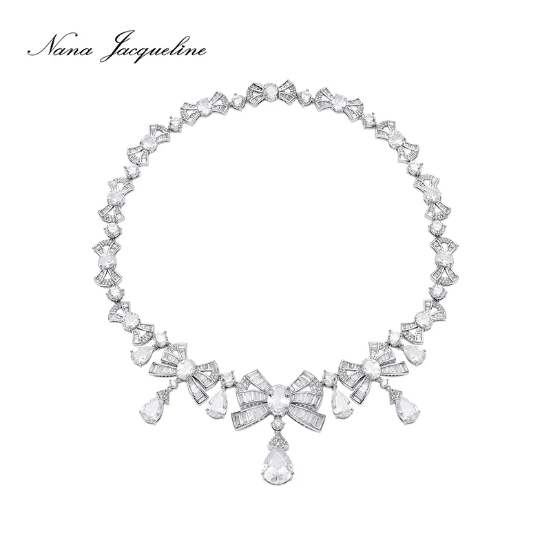 黄铜合成锆石项链 NanaJacqueline重工通体蝴蝶结水滴时尚锁骨链