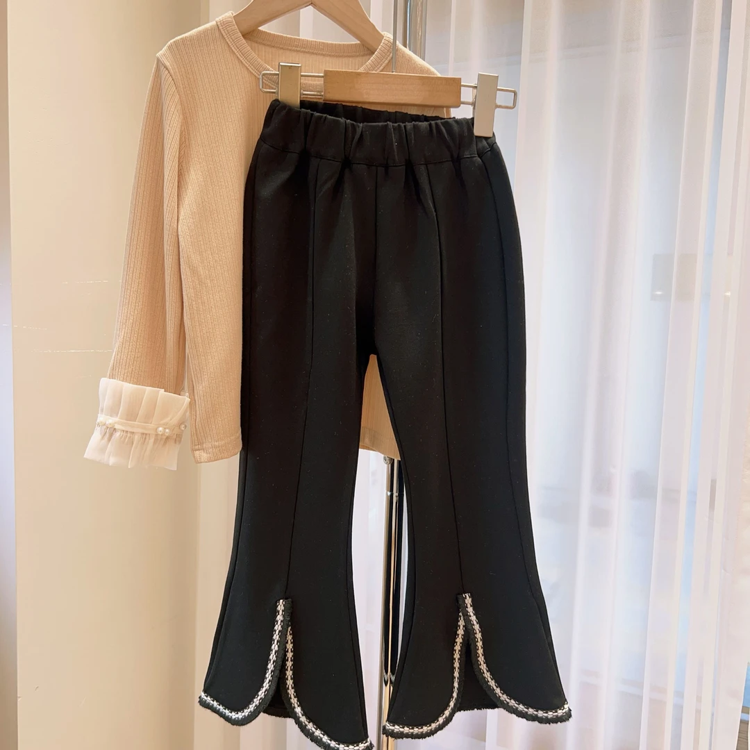 013 女童春款四面弹花边喇叭裤~身高加10拍~