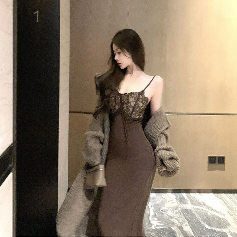 法式设计高级感蕾丝拼接吊带连衣裙女名媛风气质收腰显瘦包臀裙子