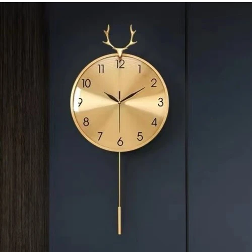黄铜钟表挂钟客厅简约时尚北欧挂墙家用轻奢鹿头时钟钟摆