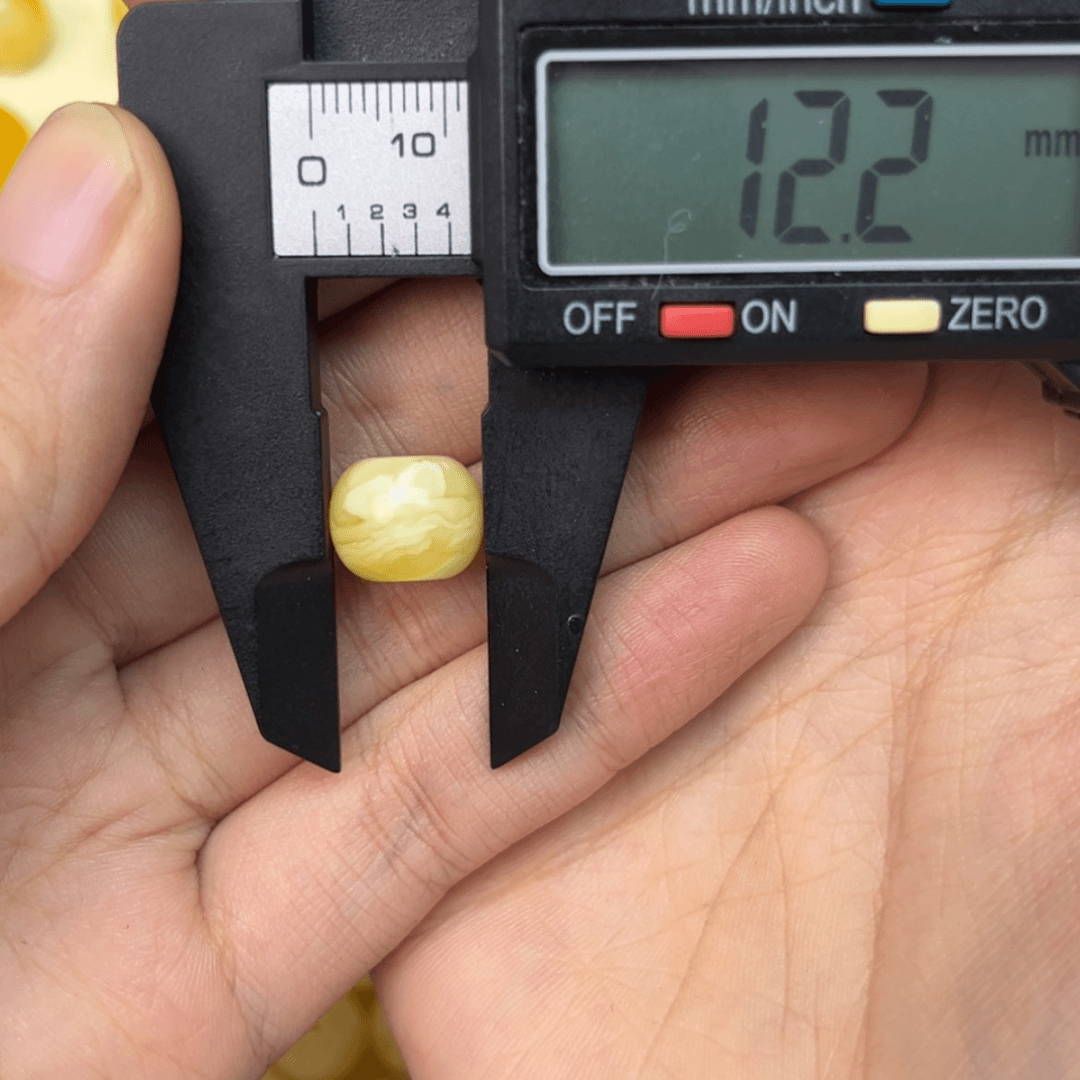 【闪购商品】琥珀裸石未镶嵌