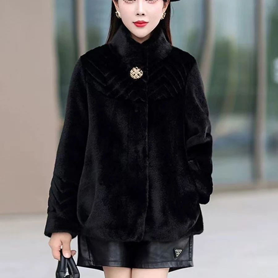 2024海宁新款波浪毛毛外套上衣白色宽松高领秋冬百搭时尚保暖冬季