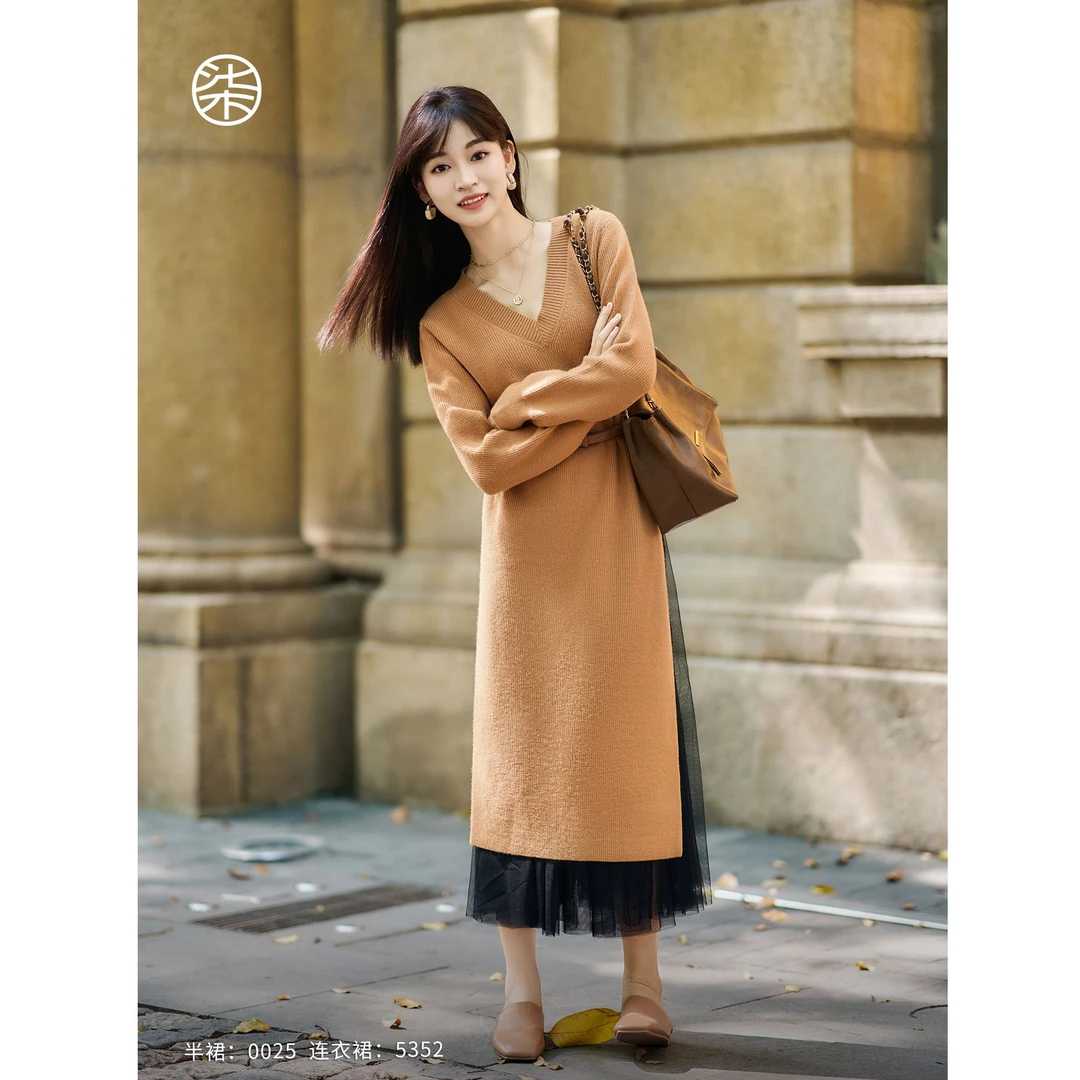【大柒】【秋橘】5352柒量一裁小个子叠穿式毛织连衣裙气质V领裙子女