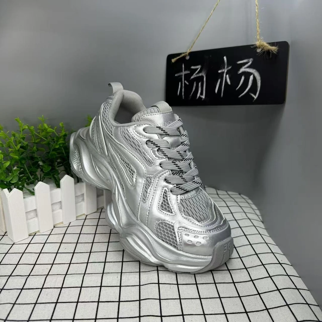 女鞋2024春秋新款厚底透气百搭女款运动鞋女显脚小老爹鞋951-11