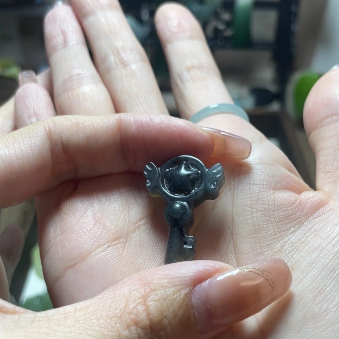 【闪购商品】蛇纹石玉颈饰未镶嵌
