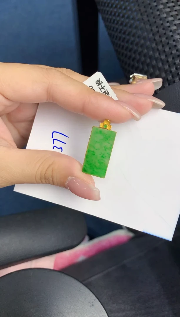 【闪购商品】翡翠颈饰18K金镶嵌000000000