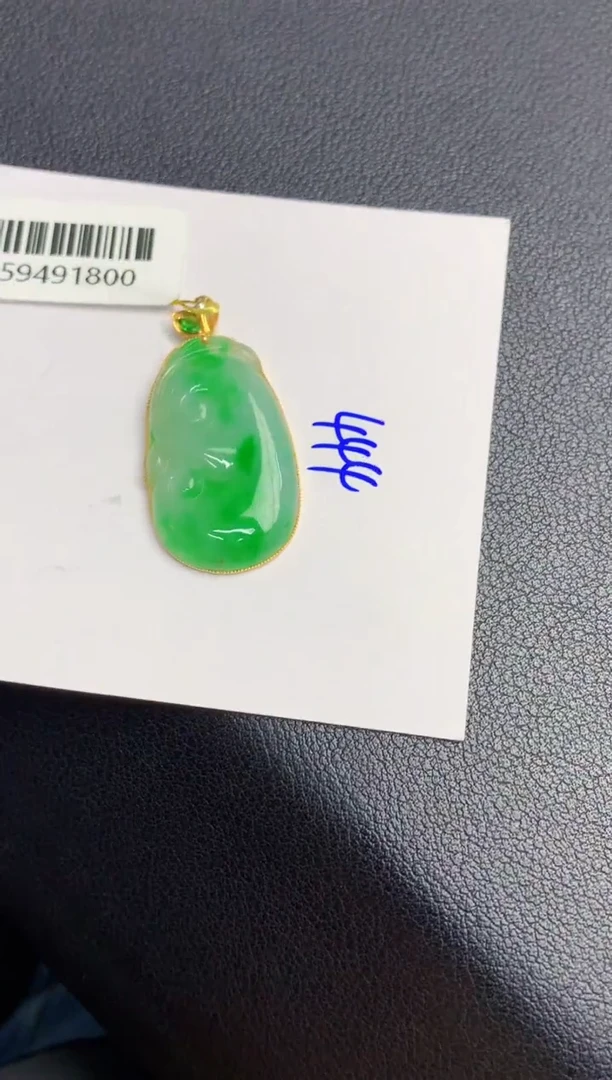 【闪购商品】翡翠颈饰18K金镶嵌000000000