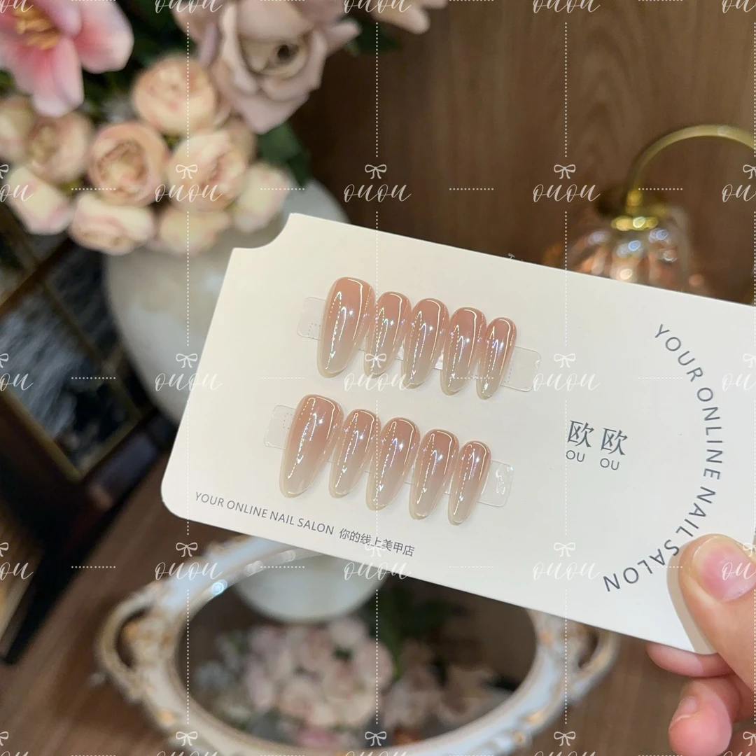 OUOU NAIL 「小灯泡」 纯手工穿戴甲10片装