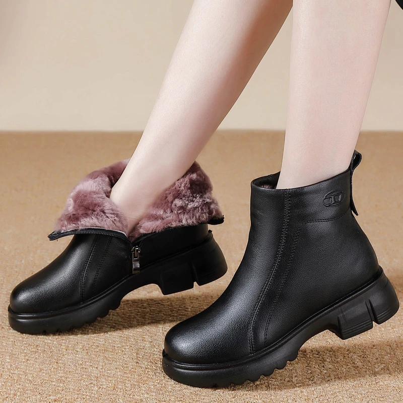 真皮妈妈鞋棉鞋软底防滑中老年人女鞋加绒保暖中年短靴冬季平底