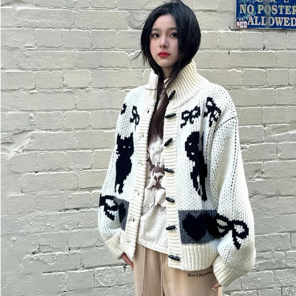 2024秋冬季新款韩国设计师op*n复古小猫提花刺绣针织毛衣外套