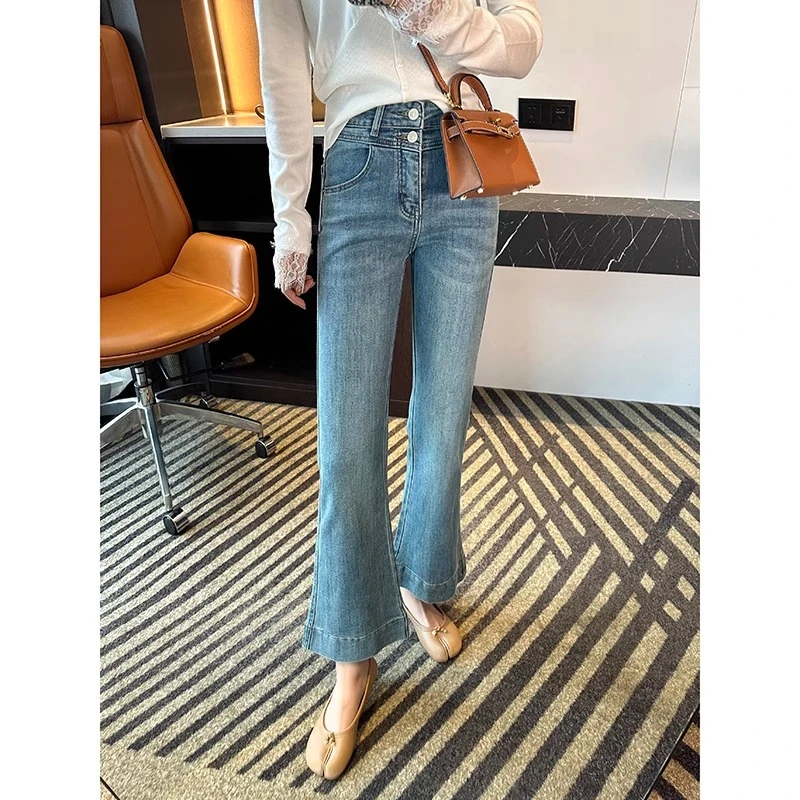 微喇牛仔裤女春季新款大码显瘦遮肉梨形身材小个子高腰修身喇叭裤