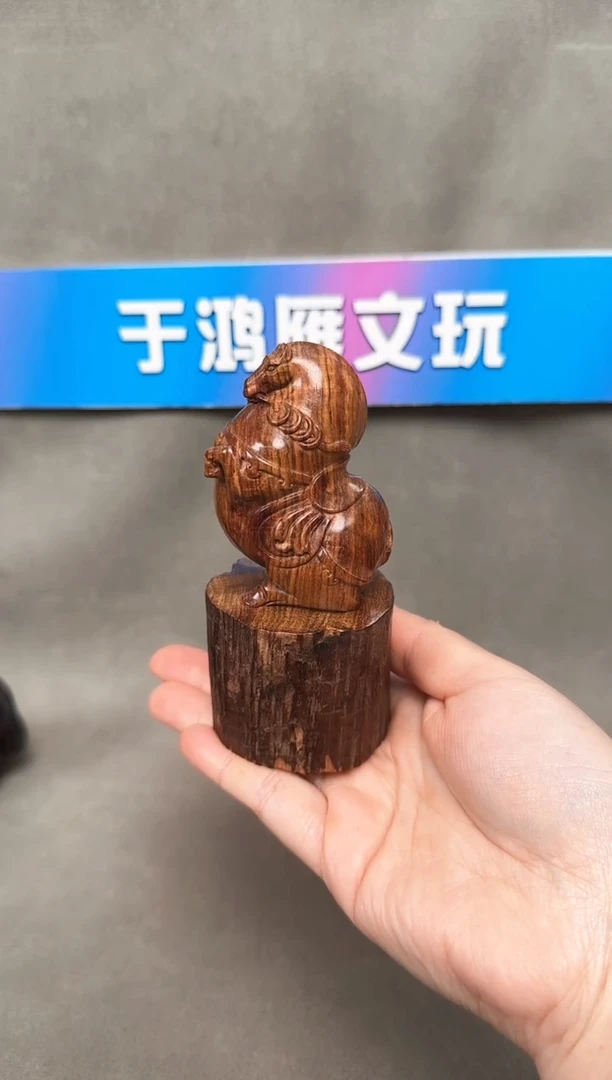 【闪购商品】降香黄檀手串/手链Z143唐马摆件