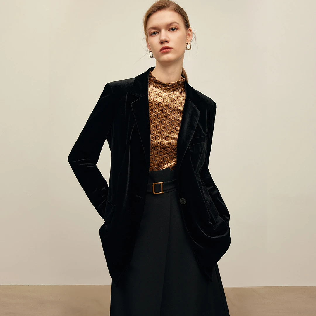 复古柔滑丝绒西服女秋季气质一粒扣高级感西装外套Y430706