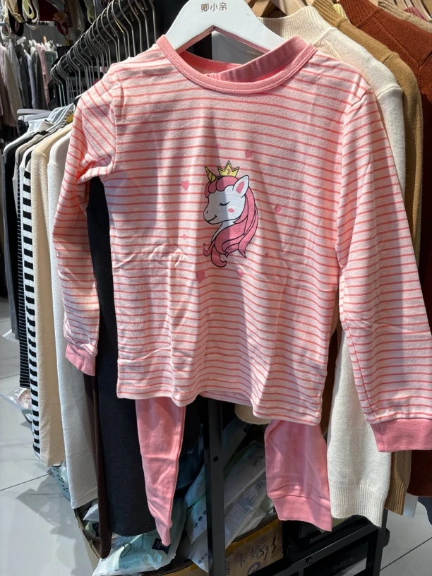 儿童家居服断码套装