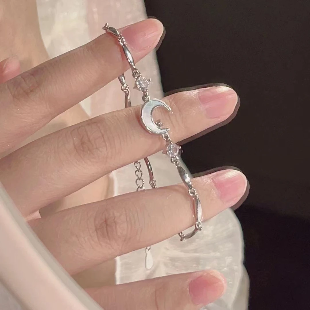 高颜值网红月亮手链轻奢2023新款闺蜜小众精致