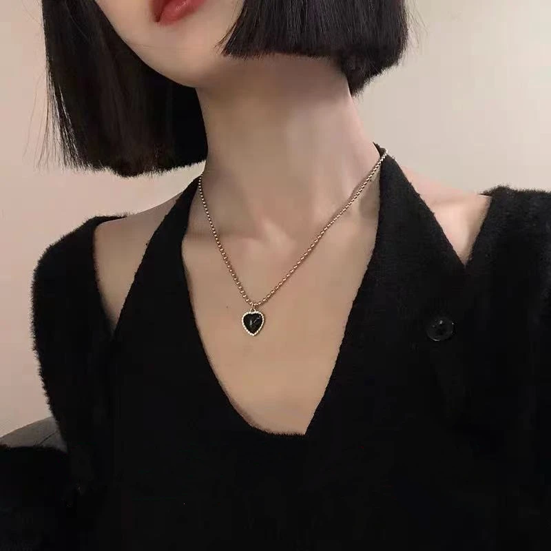 钛钢爱心项链女锁骨链轻奢小众设计感ins冷淡风