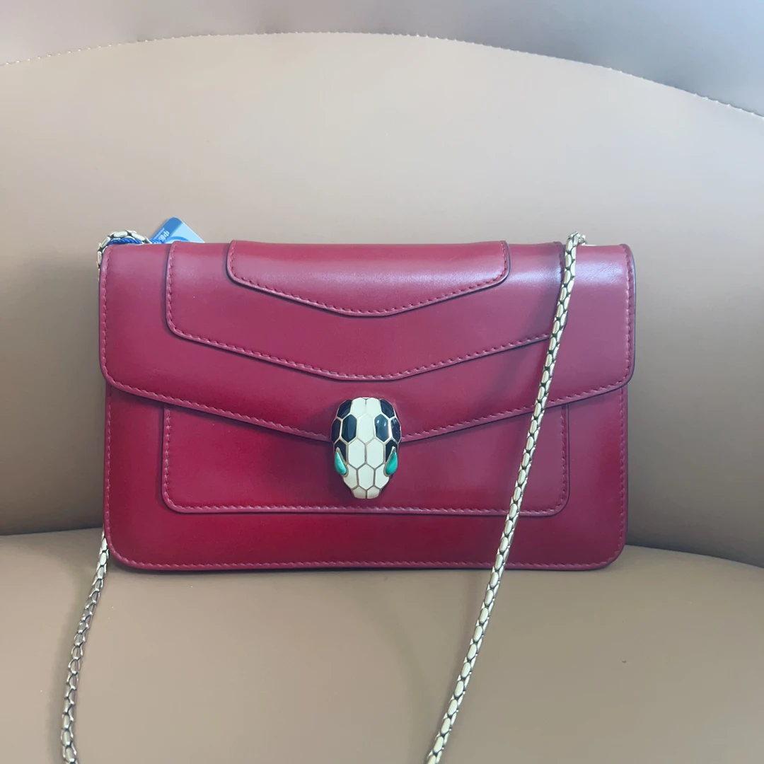 95新 BVLGARI/宝格丽 宝格丽红色时尚百搭单肩包