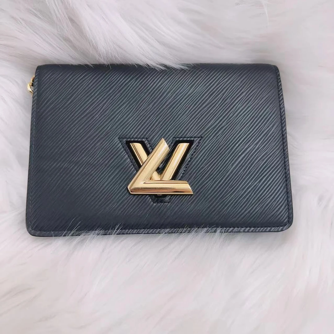 95新 LouisVuitton/路易威登 路易威登 百搭款B0225黑色扭扭包