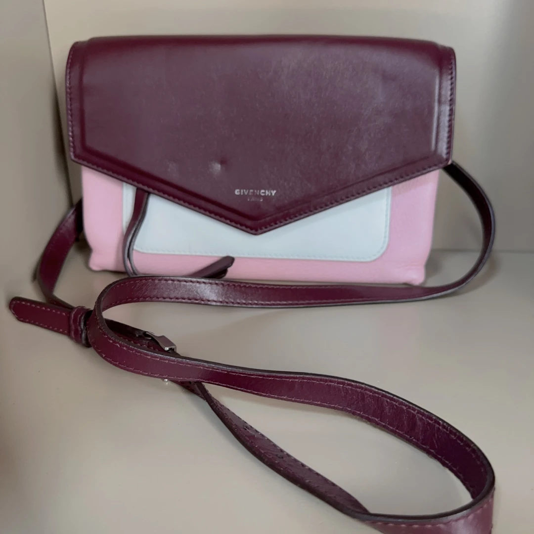95新 Givenchy/纪梵希 纪梵希斜挎包拼色-