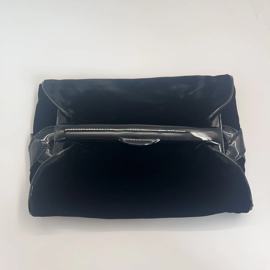 95新 BOTTEGA VENETA/葆蝶家  黑色百搭款手拿包-