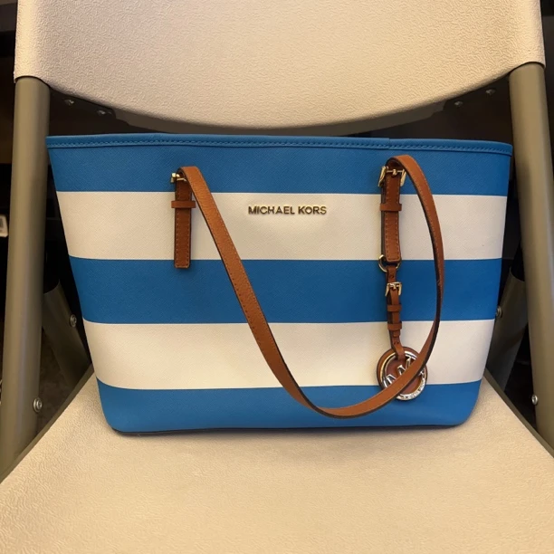 95新 MICHAEL KORS/迈克高仕 迈克高仕 百搭款蓝白条纹托特包-