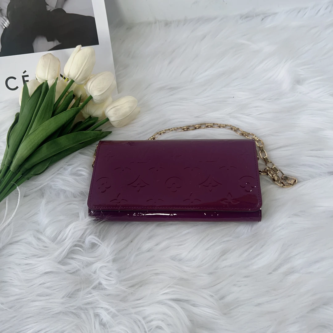 95新 LouisVuitton/路易威登 路易威登 百搭款紫色漆皮腋下包