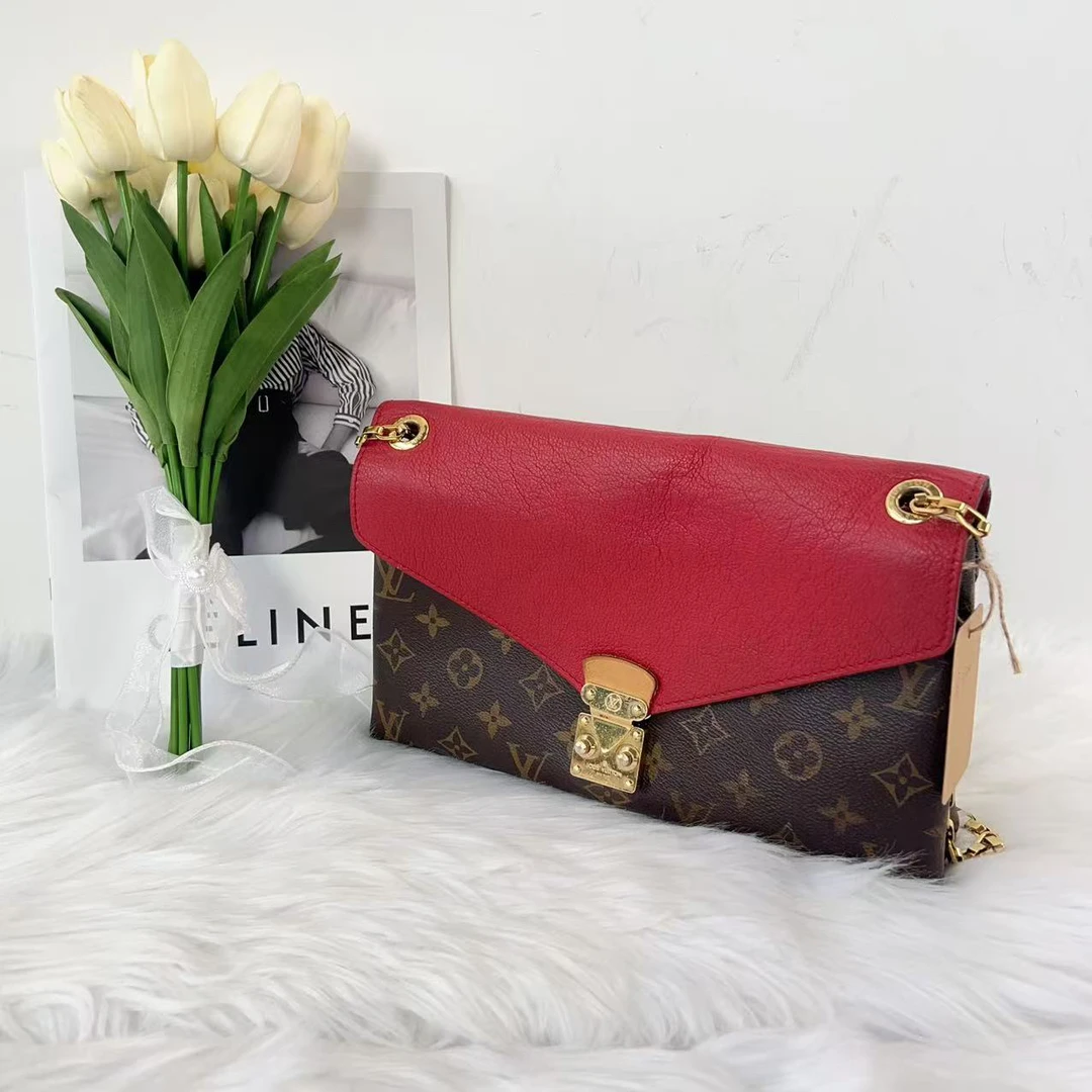 95新 LouisVuitton/路易威登 路易威登 百搭款老花翻盖红盖单肩包