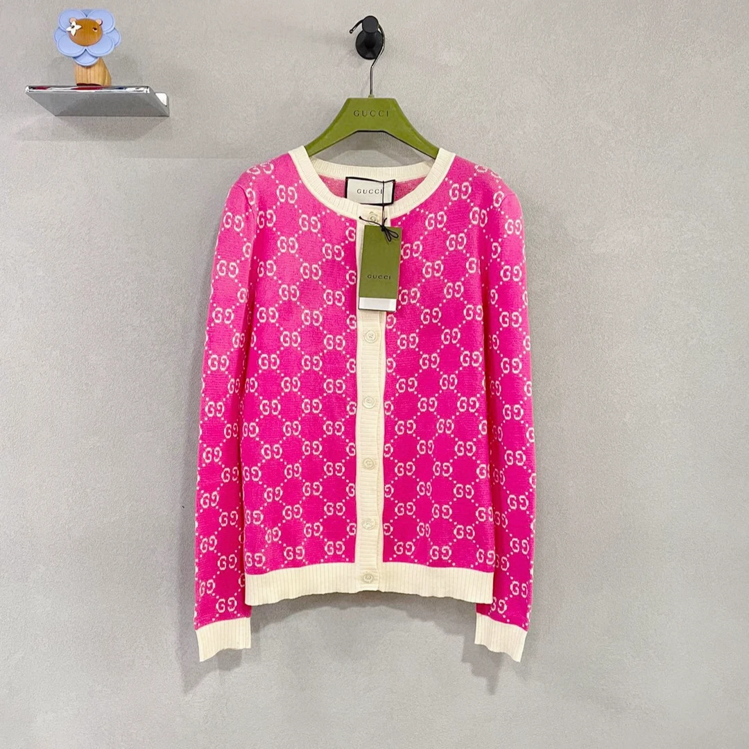 99新 GUCCI/古驰 粉色满印logo针织开衫 时尚潮流/尺码xsQH001064