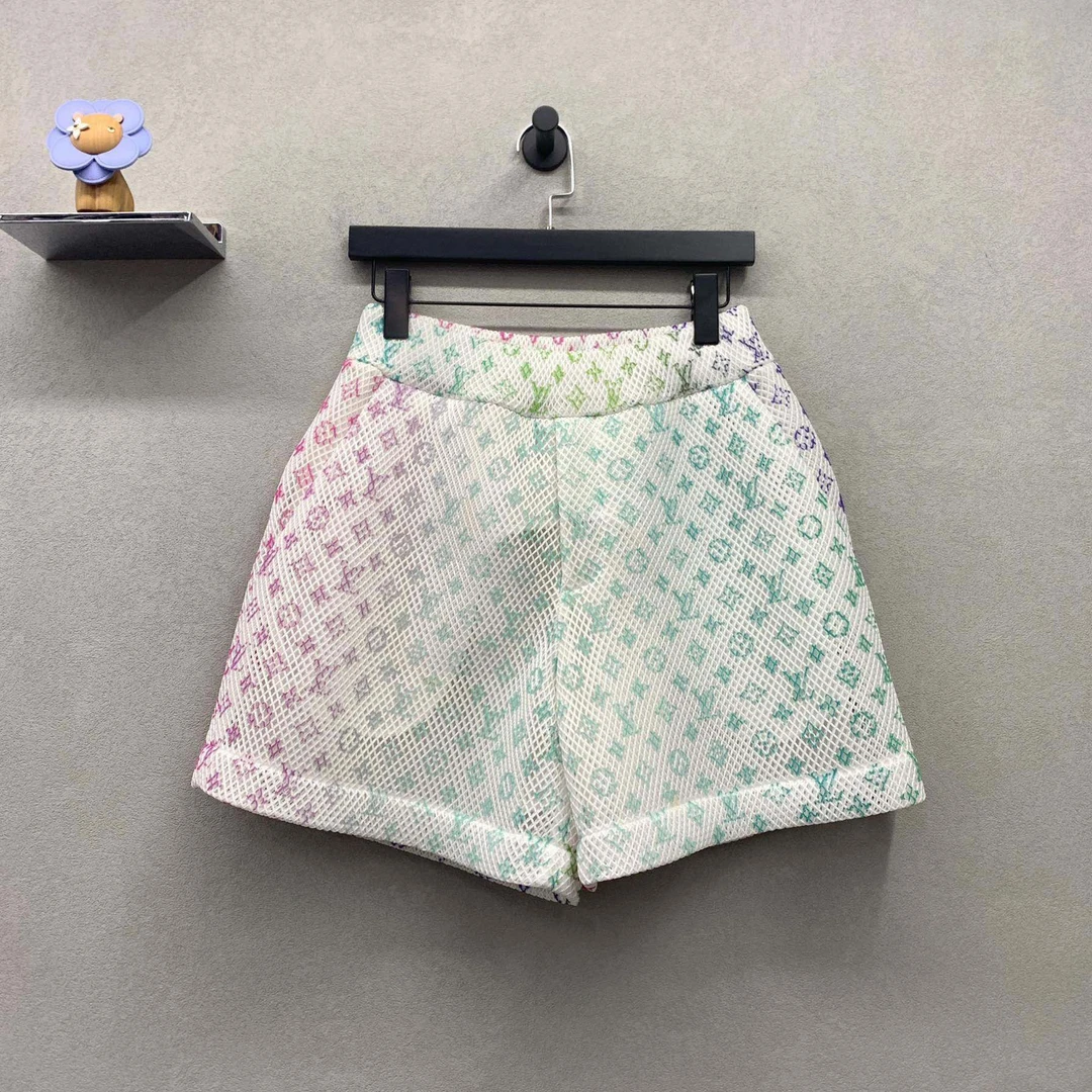 LouisVuitton/路易威登彩色镂空夏季短裤 夏日必备 颜色潮流时尚