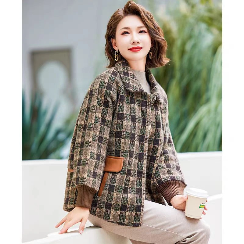 7626 妈妈冬装加厚棉服上衣中老年毛呢大衣外套 老仓库