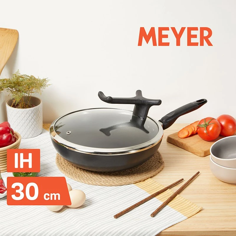 多功能家用不粘锅炒锅平底锅燃气电磁灶通用无油烟配盖