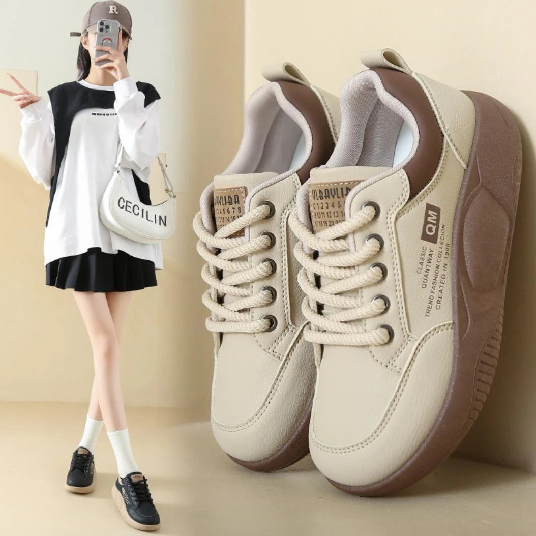 秋季新款透气女鞋低帮百搭平底妈妈鞋软底时尚运动跑步鞋