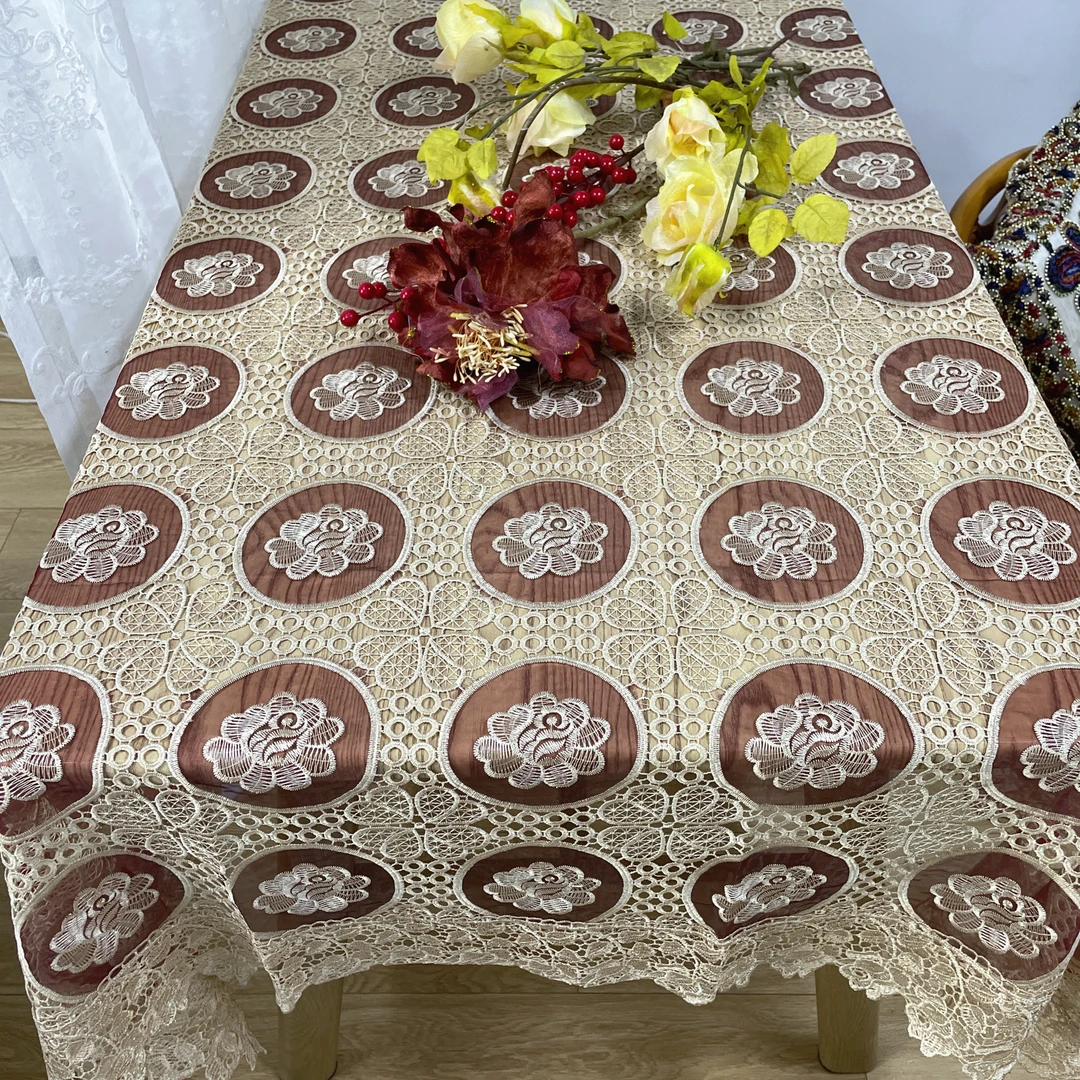 DY058-9丝光线（150*220cm）红色牡丹花格子盖巾