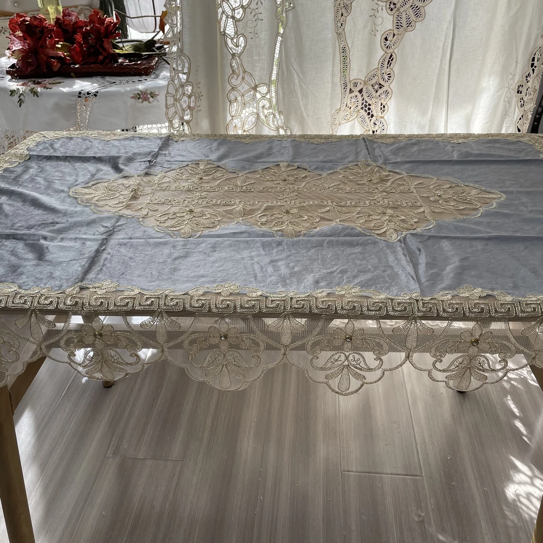 DY010-3金丝绒（100*150cm长方）灰色金丝绒车轱绣桌布