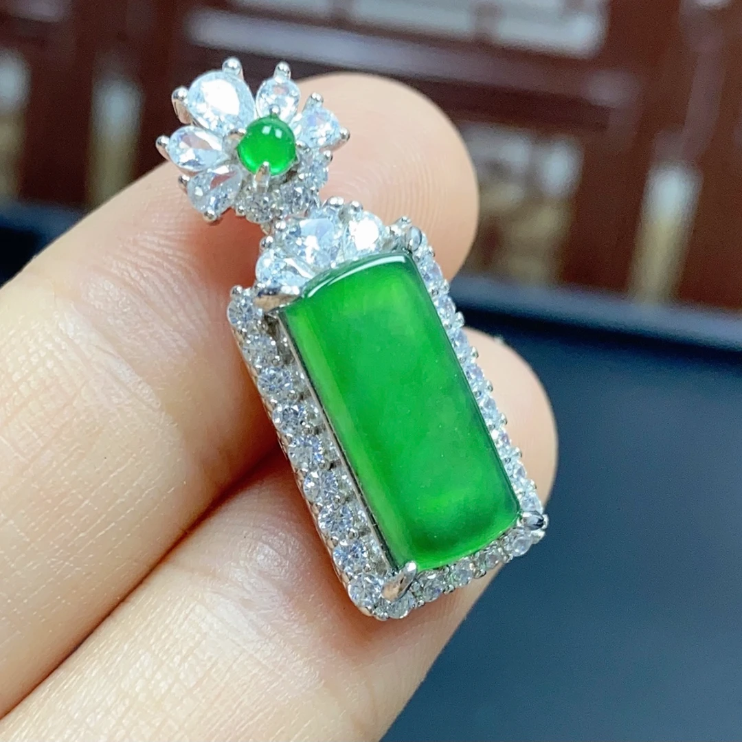 天然翡翠A货绿无事牌吊坠925银镶无事牌吊坠绿无事牌吊坠挂件