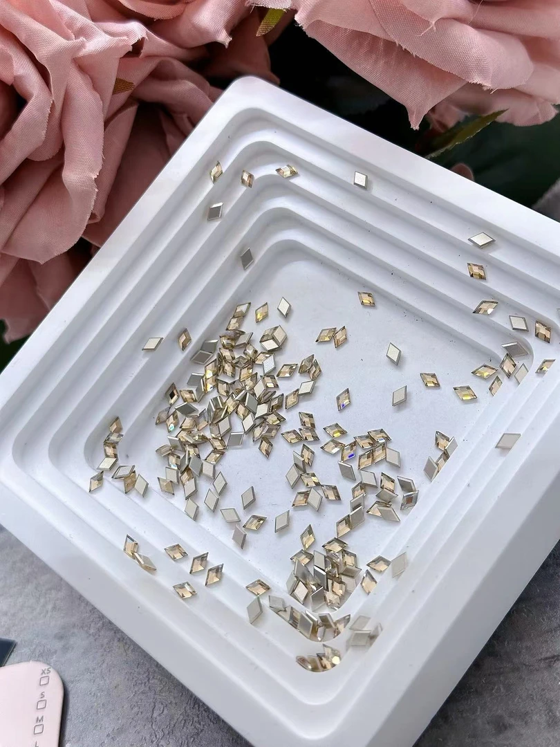 【华子1;1代华香槟平底异形】仿华切1;1华子美甲仿华平底钻美甲饰品