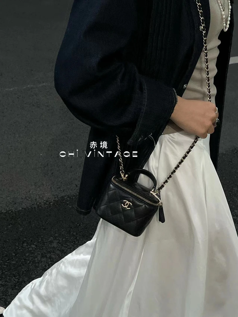 95新 Chanel/香奈儿 0511 黑金盒子包化妆包 芯片款