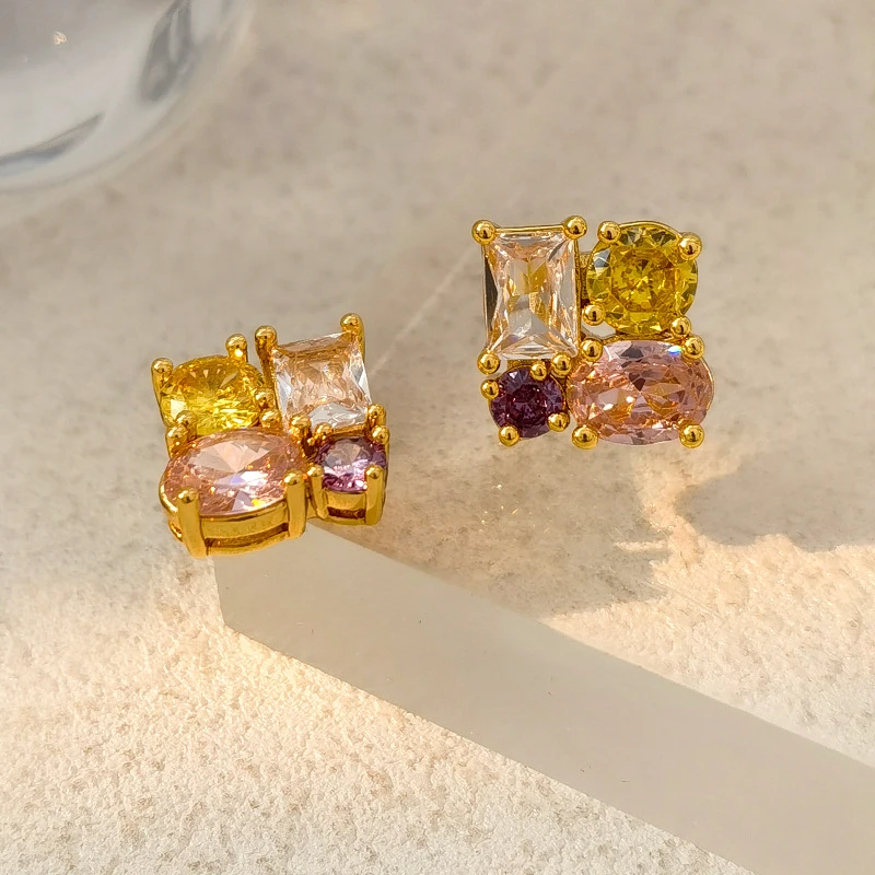 铜合金仿水晶耳饰 铜镀18k金银针轻奢撞色爆闪耳钉气质ins风仙气
