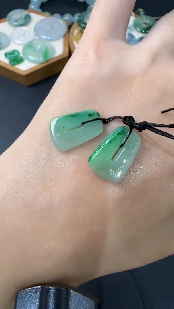 【闪购商品】定制翡翠未镶嵌毛货51