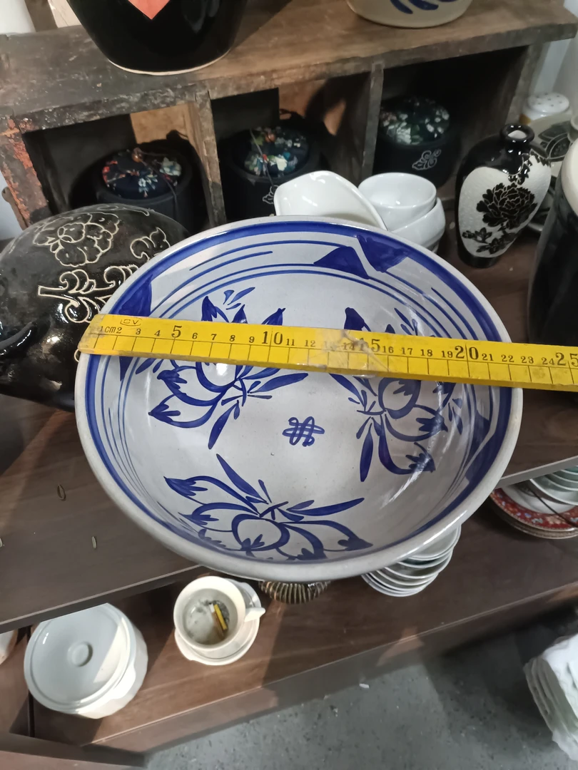 磁州窑手绘大碗一个《微瑕完美勿拍婚》