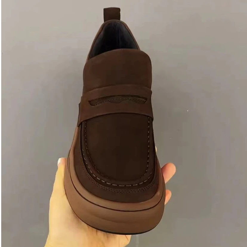 新款高品质全皮面休闲百搭男鞋