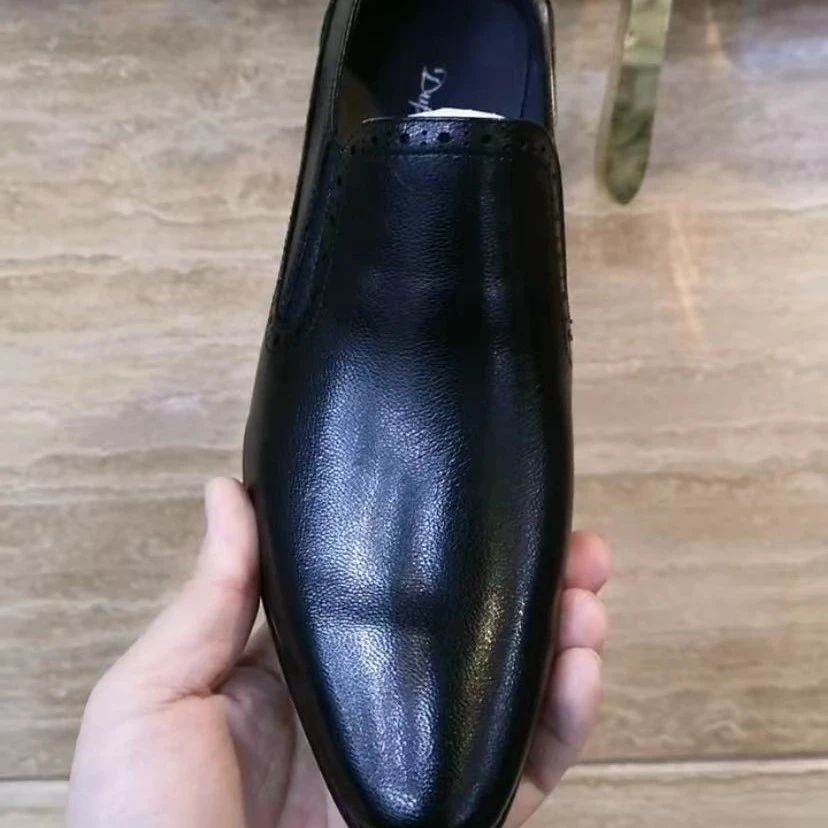 新款高品质全皮面休闲百搭男鞋