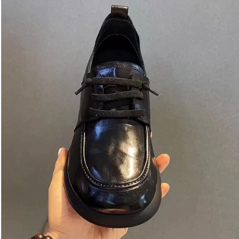 新款高品质全皮面休闲百搭男鞋